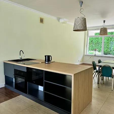 Baltic Park Grand Inn By The Beach, Baltyk Park Grand, 60 M Plaza מלון פוסטקובו
