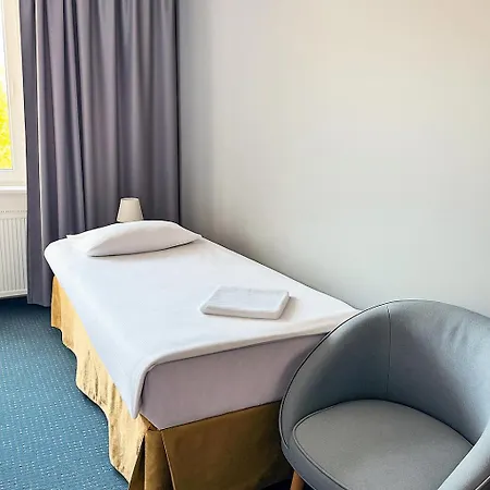 Baltic Park Grand Inn By The Beach, Baltyk Park Grand, 60 M Plaza מלון *