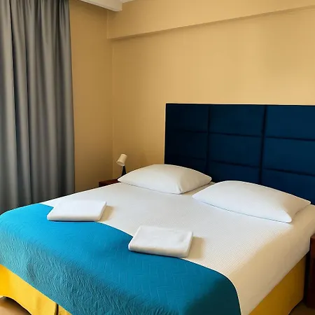 Baltic Park Grand Inn By The Beach, Baltyk Park Grand, 60 M Plaza מלון פוסטקובו